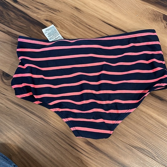 NWOT Gap Girls Swim Bottoms - Picture 2 of 3